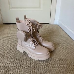 LILIANA PLATFORM LACED UP COMBAT BOOTS WITH AIRPOD POCKET [NUDE BEIGE]